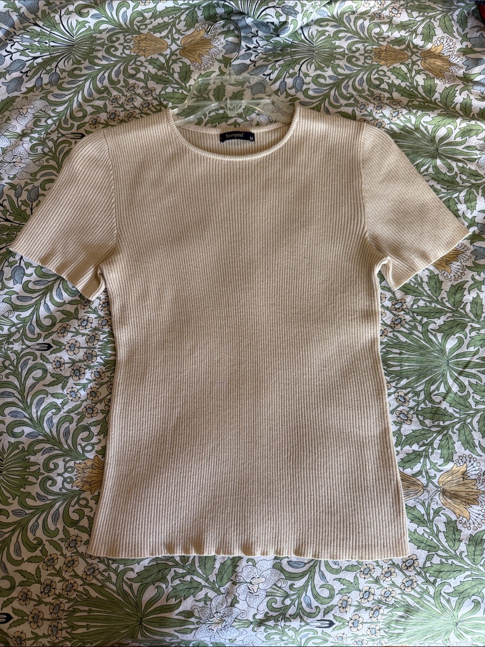 Ribbed Short Sleeve Crewneck Top in Cream